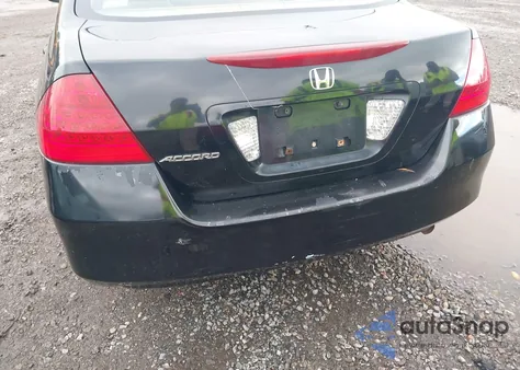 2007 Honda Accord 2.4 Lx z USA, uszkodzony, nr VIN 1HGCM564X7A065212